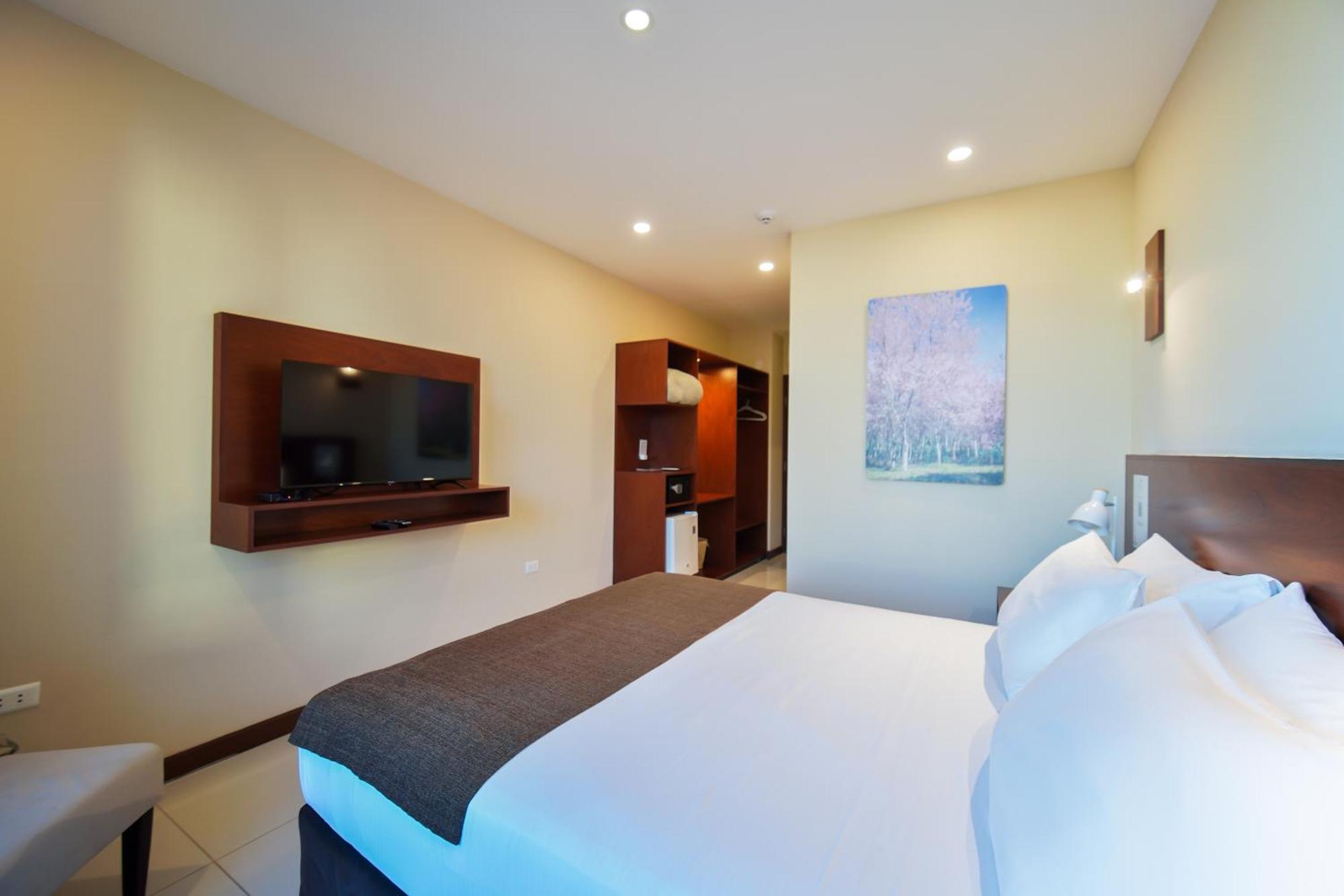 Chairu Eco Hotel Santa Cruz de La Sierra Bagian luar foto