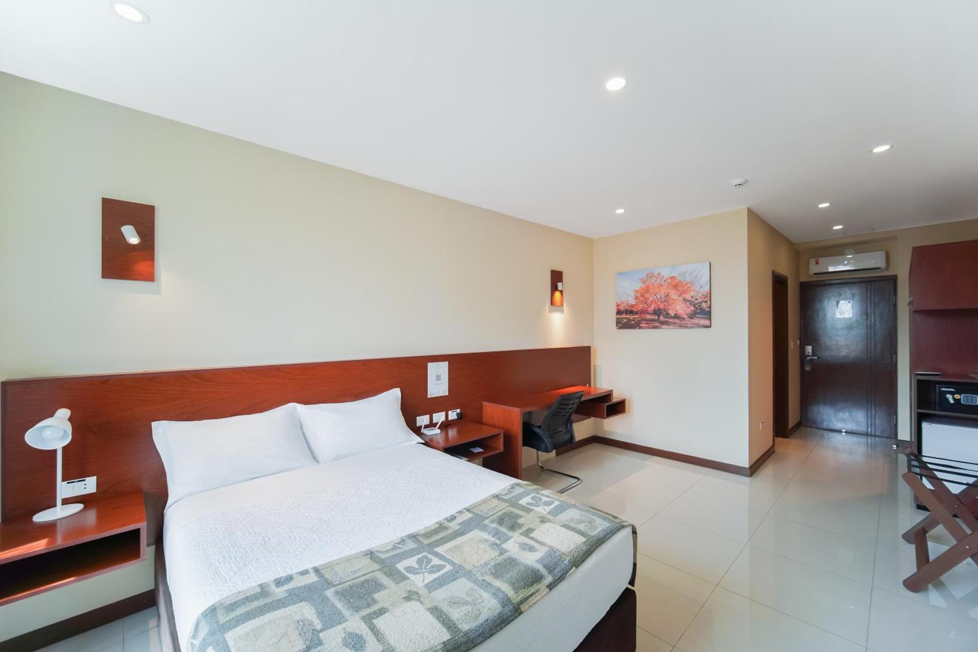 Chairu Eco Hotel Santa Cruz de La Sierra Bagian luar foto