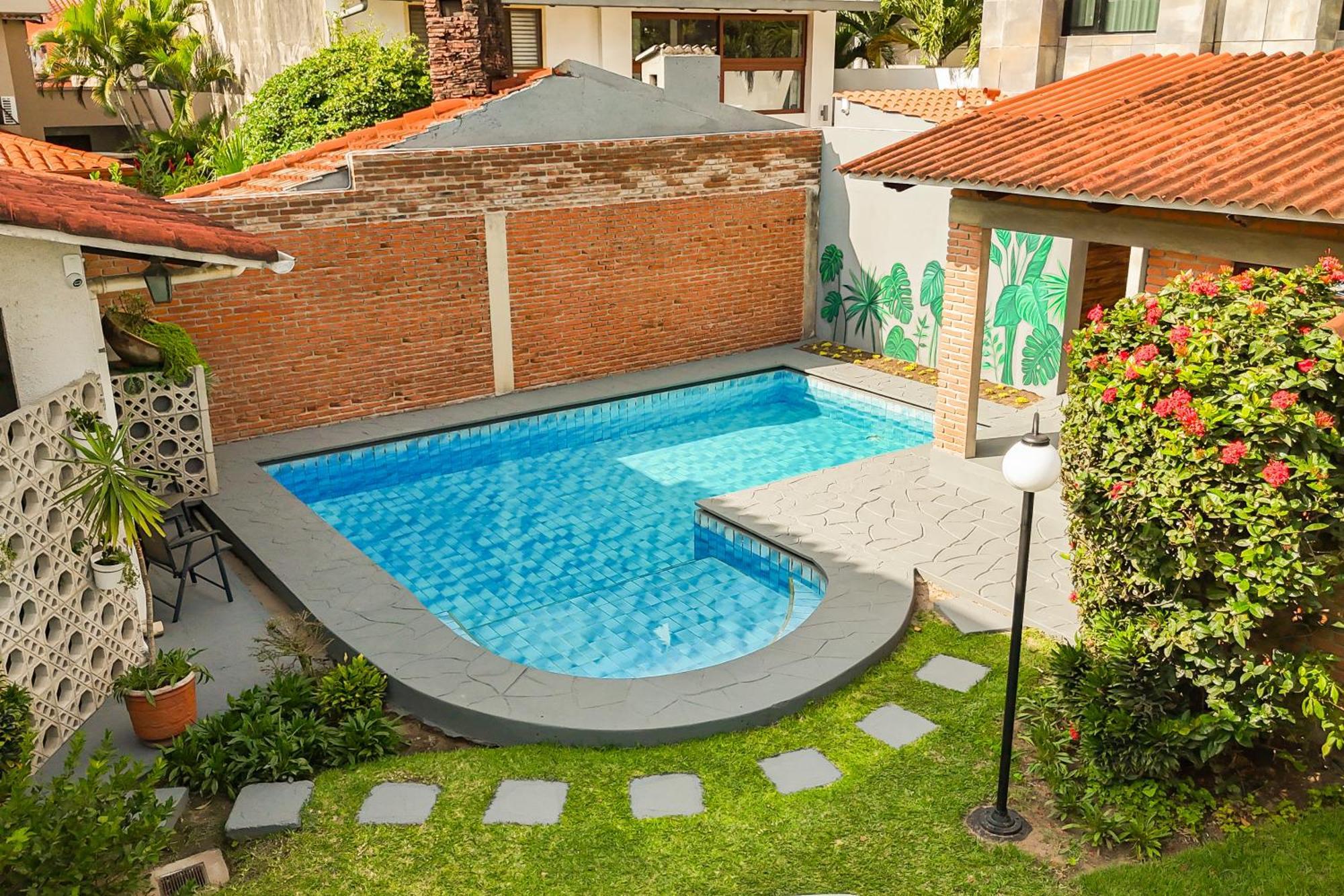 Chairu Eco Hotel Santa Cruz de La Sierra Bagian luar foto